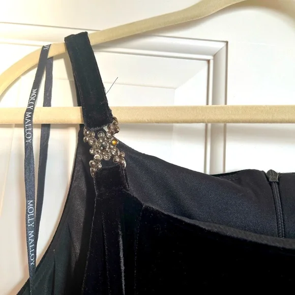 Molly Mallory | Dresses | Molly Mallory Black Velvet Dress | Poshmark